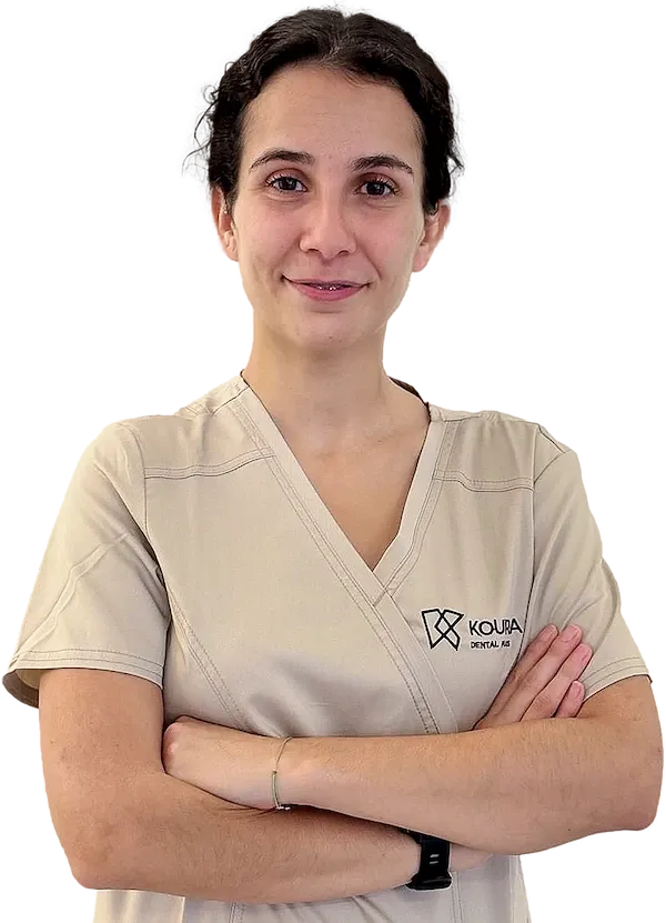 Retrato del Dra. Ana Martínez Romero, Odontología estética - Especialista en Implantoprótesis en KOURA DENTAL PLUS